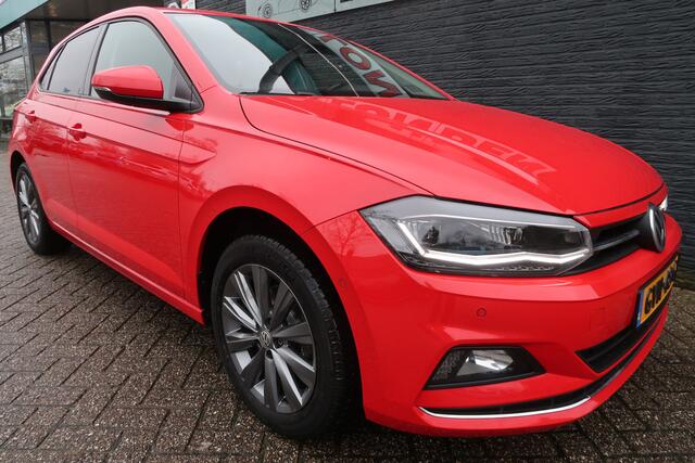 Volkswagen POLO 1.0 TSI Highline navigatie Eerste eigenaar in zeer nette staat