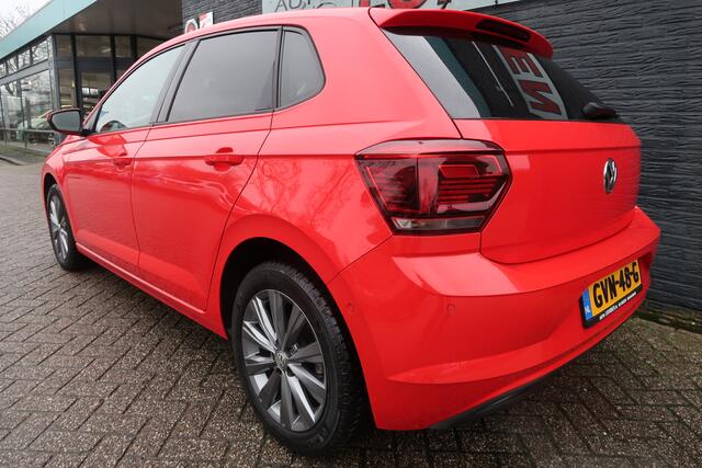 Volkswagen POLO 1.0 TSI Highline navigatie Eerste eigenaar in zeer nette staat
