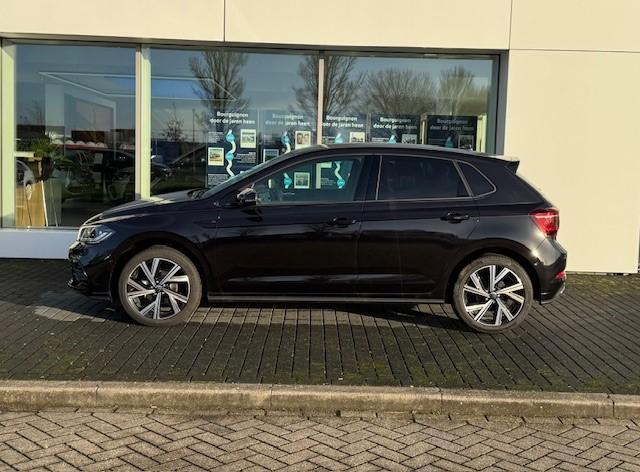 Volkswagen POLO R-Line-Edition 1.0 70 kW / 95 pk TSI Hatchback 5 v ersn. Hand | Camera | Stoelverwarming | Navigatie | Travel Assist | App Connect |