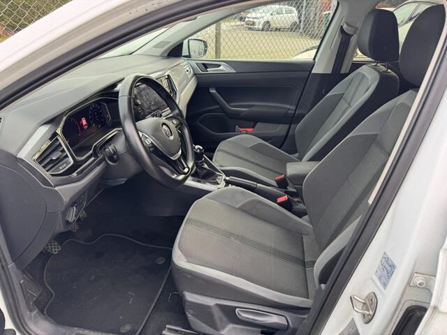 Volkswagen POLO 1.0 TSI Highline R,Clima,Digi Dash,Carplay,Navi,ParkPilot,LMV