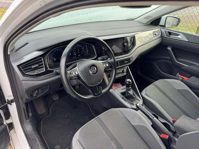 Volkswagen POLO 1.0 TSI Highline R,Clima,Digi Dash,Carplay,Navi,ParkPilot,LMV