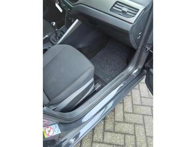 Volkswagen POLO 1.0 TSI Comfortline Navigatie Adaptive cruiscontrole RIJKLAAR