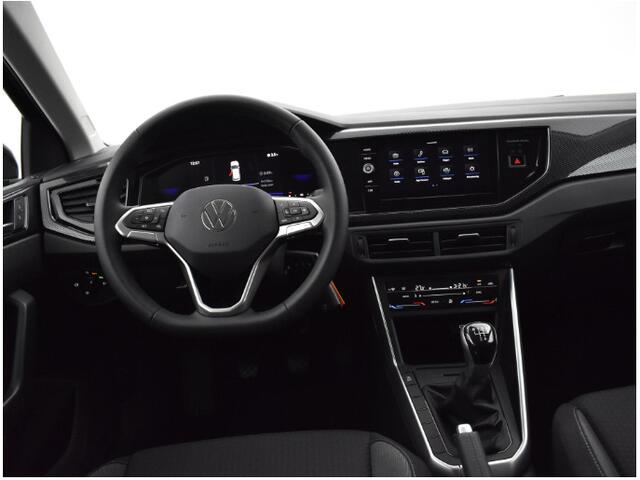 Volkswagen POLO Life Edition 1.0 TSI 95 pk 5 versn. Hand · Airconditioning automatisch, 2-zone (climatronic) · Private lease ,- ¤ 419 per maand · MEGA Sale