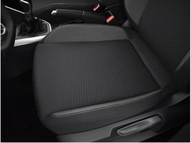 Volkswagen POLO Life Edition 1.0 TSI 95 pk 5 versn. Hand · Airconditioning automatisch, 2-zone (climatronic) · Private lease ,- ¤ 419 per maand · MEGA Sale