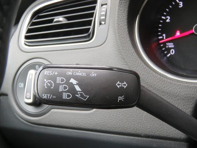 Volkswagen POLO 1.2 TSI DSG-aut. COMFORTLINE / Cruise / Sportvelgen / BOVAG gara