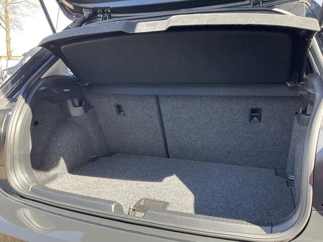 Volkswagen POLO 1.0 TSI Aut7 Comfortline Adapt.Cruise BT Camera Audio