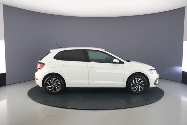 Volkswagen POLO Life Business 1.0 TSI 95pk Adaptive cruise control, Parkeersensoren, Stoelverwarming, Airco, DAB, Radio, Bluetooth, App connect, LED koplampen