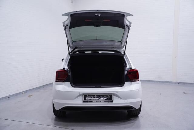 Volkswagen POLO 1.0 TSI Comfortline Clima Stoelverwarming Apple Carplay PDC v+a Adaptive cruise Sportstoelen