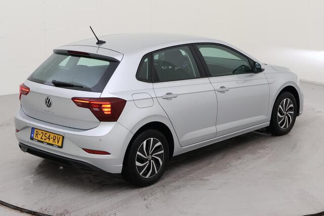 Volkswagen POLO 1.0 TSI Life Met/ App/ Airco/ PDC/ 15"