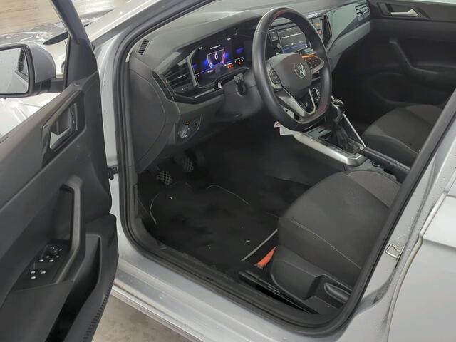 Volkswagen POLO 1.0 TSI Life Met/ App/ Airco/ PDC/ 15"