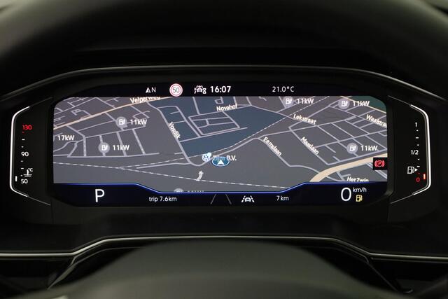 Volkswagen POLO R-Line Edition 1.0 TSI 70 kW / 95 pk DSG | IQ Light | Camera | Stoelverwarming | Navigatie