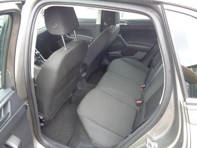 Volkswagen POLO 1.0 TSI Comfortline Carplay, navigatie, LM velgen