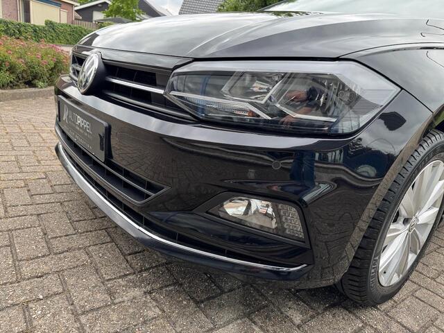 Volkswagen POLO 1.0 TSI Highline | Navi | DSG | Trekhaak | Mooi auto!