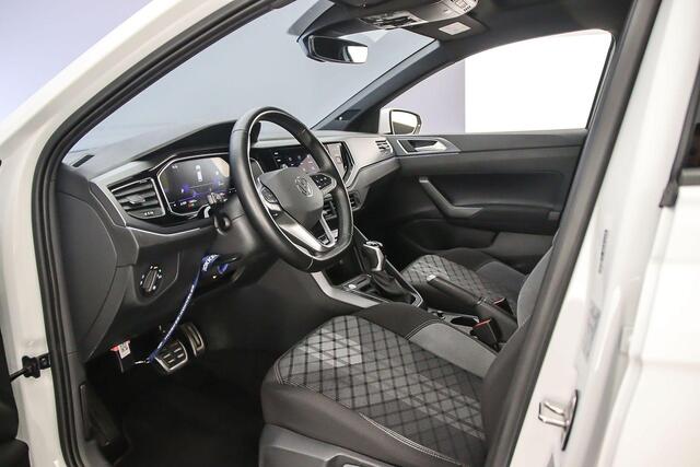 Volkswagen POLO R-Line 1.0 TSI 95pk DSG Automaat Panoramadak, Adaptive cruise control, Achteruitrijcamera, Navigatie, LED matrix koplampen, Stoelverwarming, Parkeersensoren