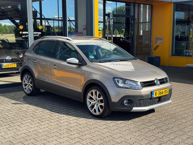 Volkswagen POLO 1.2 TSI Highline - navi - climate control - sensoren