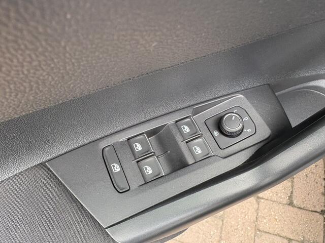 Volkswagen POLO 1.0 TSI Comfortline, airco, navi, 18 inch lmv