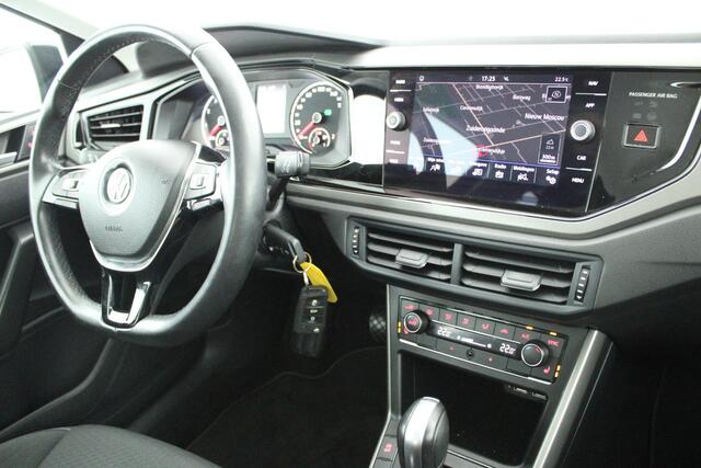 Volkswagen POLO 1.0 TSI 95pk DSG Comfortline Business Stoelverwarming Navigatie Climate Control