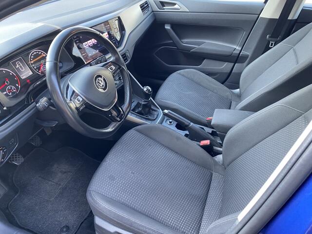 Volkswagen POLO 1.0