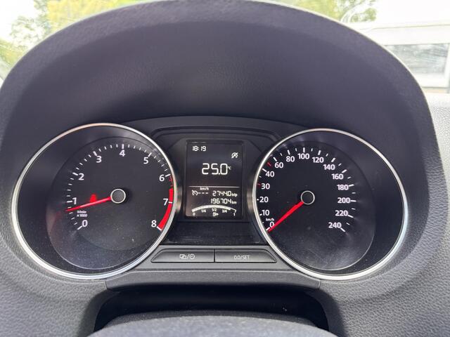 Volkswagen POLO 1.2 TSI Comfortline Navi Mistlamp 15"L.M. Multimedia Airco