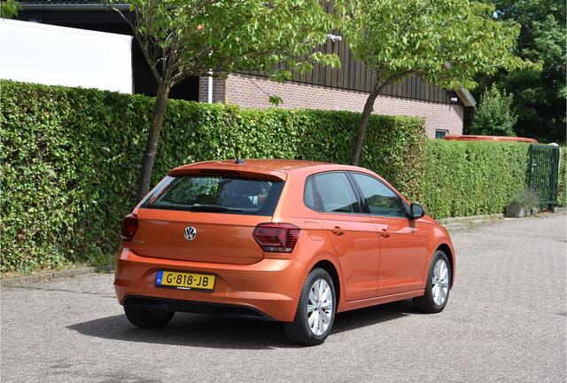 Volkswagen POLO 96 PK TSI Highline Navi ECC NAP Nieuwstaat! 1e eigenaar
