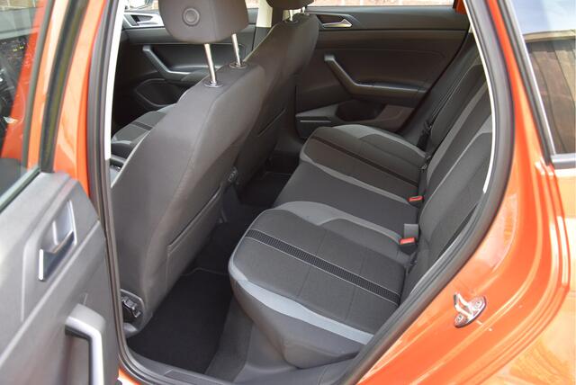 Volkswagen POLO 96 PK TSI Highline Navi ECC NAP Nieuwstaat! 1e eigenaar