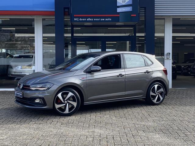 Volkswagen POLO 2.0 TSI GTI / Automaat / 200 PK / Dealer-Onderhouden / Adaptieve Cruise-Control / Climate-Control / Stoelverwarming / Apple-Carplay & Android-Auto / Full-LED verlichting/ DAB Radio-Bluetooth / PDC V+A / 17'' LMV / All-Season / ENZ.