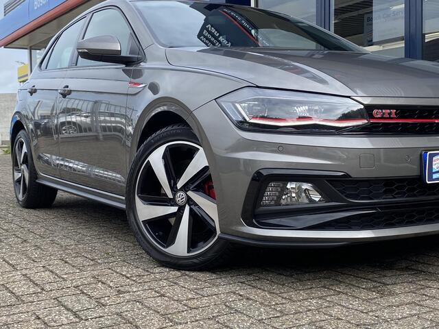 Volkswagen POLO 2.0 TSI GTI / Automaat / 200 PK / Dealer-Onderhouden / Adaptieve Cruise-Control / Climate-Control / Stoelverwarming / Apple-Carplay & Android-Auto / Full-LED verlichting/ DAB Radio-Bluetooth / PDC V+A / 17'' LMV / All-Season / ENZ.