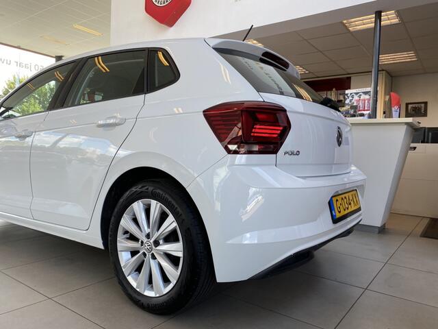 Volkswagen POLO 1.0 TSI Highline,Apple Carplay Android/Auto,Climate&Cruisecontrol,Spraakbediening,Stuur Multifunctioneel,l16 Inch Lmv