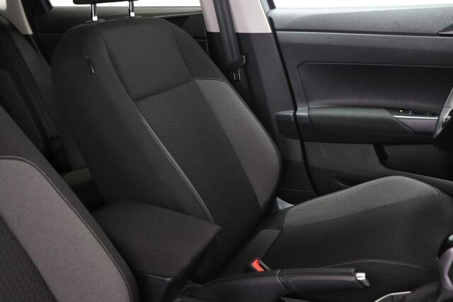 Volkswagen POLO 1.0 TSI Life Business | ASSISTANCE PACK | STOELVERWARMING | DAB | APPLE