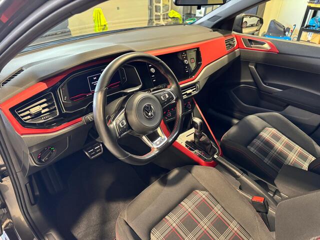 Volkswagen POLO 2.0 TSI GTI | DSG Automaat | LED | Virtual | Sfeer | Camera | ACC | Climate | Stoelverwarming | Carplay Voorbereiding | Dealer Onderhouden | Garantie