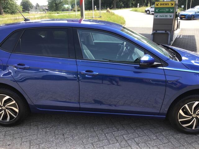 Volkswagen POLO 1.0 TSI LIFE EDITION