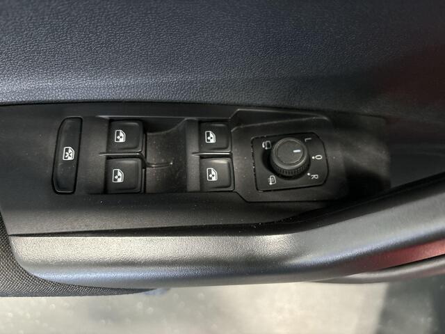 Volkswagen POLO 1.0 Tsi 95pk Life Business · Apple/Android Car Play · Navigatie · Alarm · Stoelverwarming · Climatronic · 15'' Inch · Garantie t/m 25-04-2027 of 100.000km