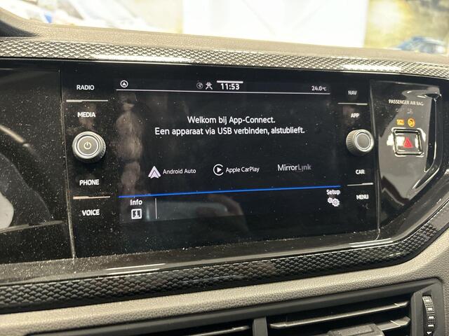 Volkswagen POLO 1.0 Tsi 95pk Life Business · Apple/Android Car Play · Navigatie · Alarm · Stoelverwarming · Climatronic · 15'' Inch · Garantie t/m 25-04-2027 of 100.000km