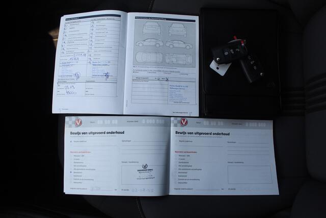 Volkswagen POLO 1.2 TSI Allstar Automaat/Adaptive cruise control/Stoelverwarming/Parkeersensoren rondom/Climate control/LED koplampen/16'' Lichtmetalen velgen.