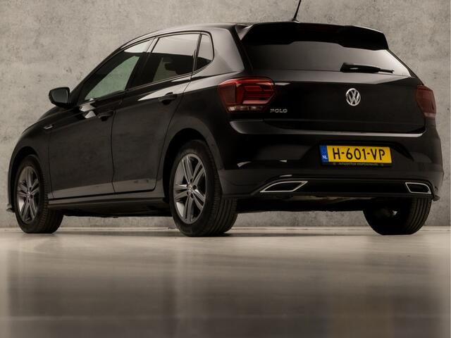 Volkswagen POLO 1.0 TSI R-Line Sport (VIRTUAL COCKPIT, LEDER, APPLE CARPLAY, CLIMATE, ZWART HEMEL, ADAPTIVE CRUISE, AUTOMATISCH INPARKEREN, SPORTSTOELEN, LM VELGEN, DAB+, PARKEERSENSOREN, NIEUWSTAAT)