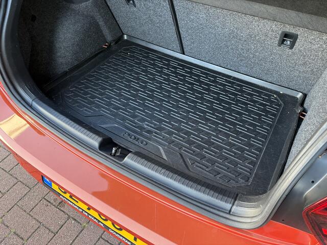 Volkswagen POLO 1.0 TSi 95pk Comfortline Business VIRTUAL/CLIMA/NAVI/CARPLAY/PDC/16INCH/ADAPT.CRUISE