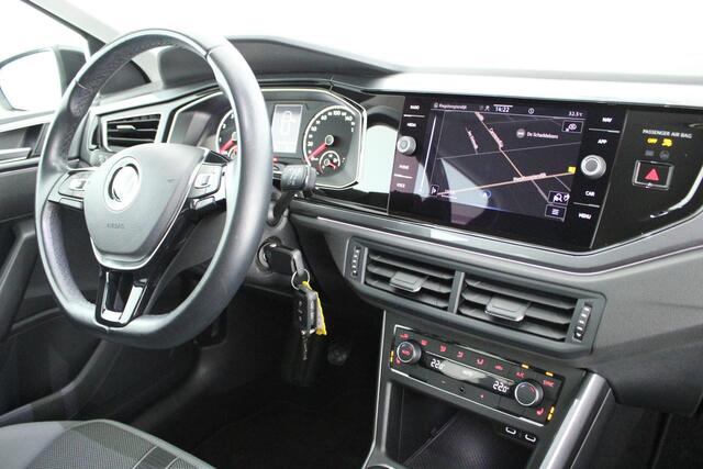 Volkswagen POLO 1.0 TSI 95pk Highline Navigatie Stoelverwarming