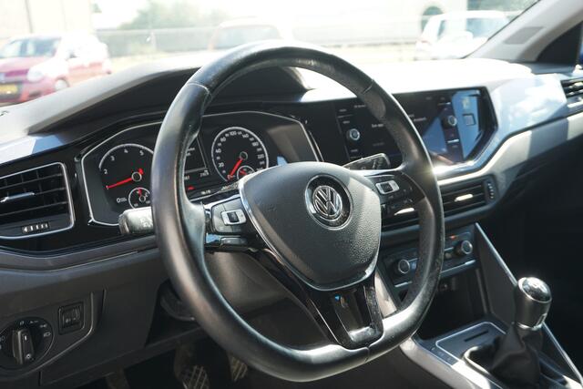 Volkswagen POLO 1.0 TSI Highline | CLIMATE | TREKHAAK | ADAPT. CRUISE | CARPLAY |