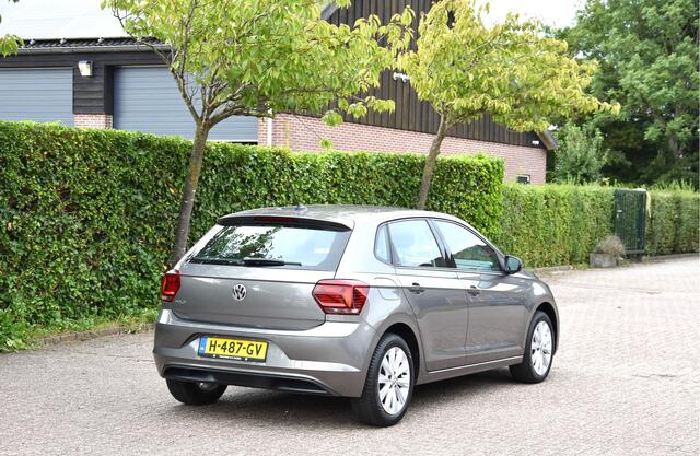 Volkswagen POLO 1.0 TSI DSG Nieuwstaat! PDC ECC stoelverw. Carplay Navi Garantie Comfortline Business