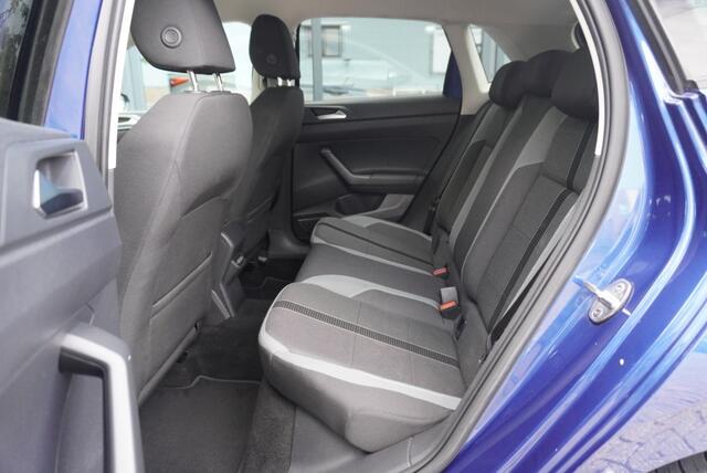 Volkswagen POLO 1.0 TSI Highline 116PK CarPlay | Park. sensoren | Navigatie | Cl