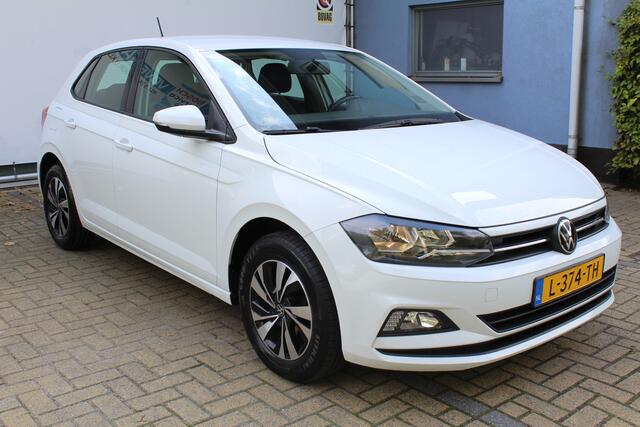Volkswagen POLO 1.0 TSI Comfortline | Incl. 12 maanden Garantie | Airco | Adaptive cruise controle | Draadloze telefoonlader | Navigatie | DAB | Apple CarPlay/Android Auto | Origineel NL Auto | NAP |