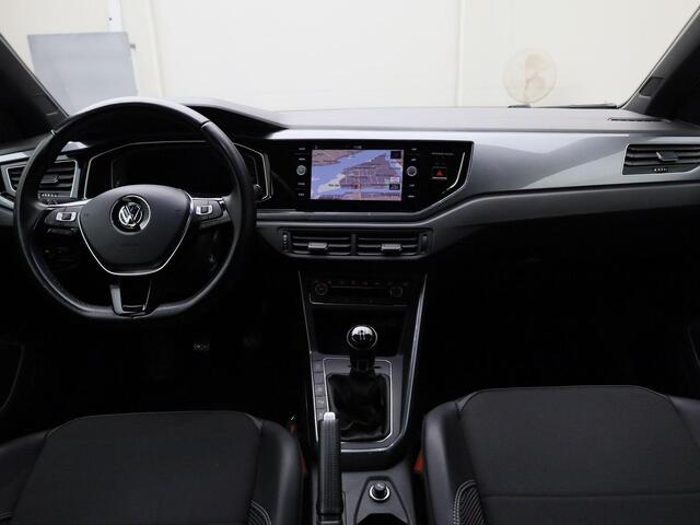 Volkswagen POLO 1.0TSI/95PK Highline Business R · Navigatie · Appel/Android carplay · Parkeersensoren