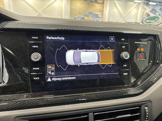 Volkswagen POLO 1.0 TSI 95pk Life Business · Apple/Android Car Play · Navigatie · Alarm · Stoelverwarming · Climatronic · 15'' Inch · Garantie t/m 30-06-2027 of 100.000km