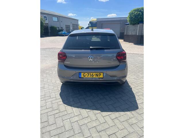 Volkswagen POLO 1.0 TSI Comfortline word nog mee gereden dus loopt iets op nieuwe apk schijven en blokken voor