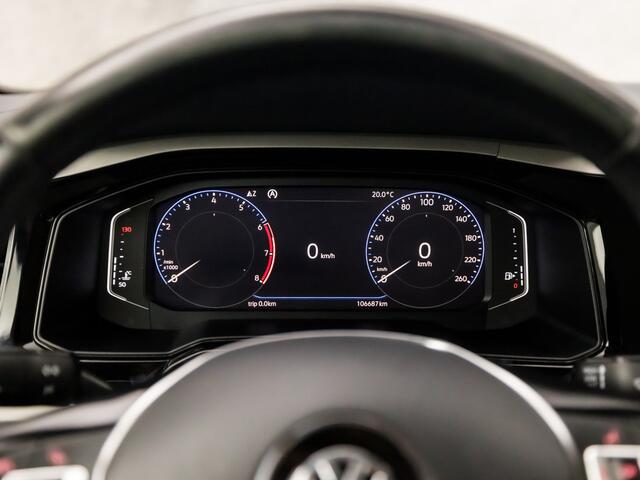 Volkswagen POLO 1.0 Sportline (VIRTUAL COCKPIT, APPLE CARPLAY, GROOT NAVI, ADAPTIVE CRUISE, CAMERA, SPORTSTOELEN, LM VELGEN, ELEK PAKKET, NIEUWSTAAT)