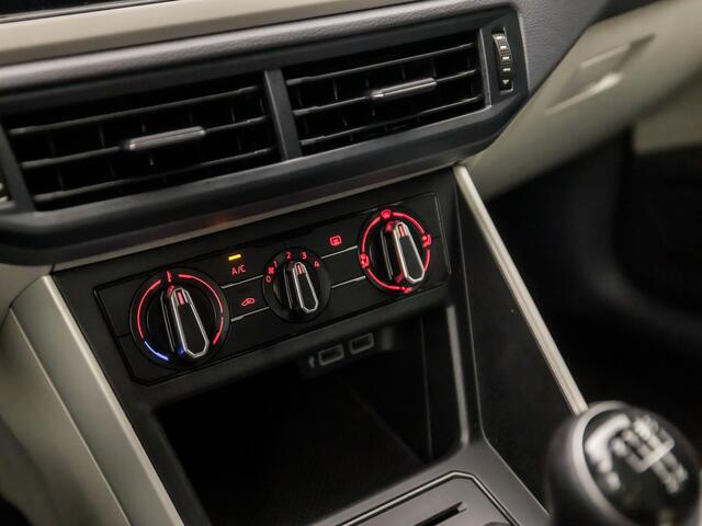 Volkswagen POLO 1.0 Sportline (VIRTUAL COCKPIT, APPLE CARPLAY, GROOT NAVI, ADAPTIVE CRUISE, CAMERA, SPORTSTOELEN, LM VELGEN, ELEK PAKKET, NIEUWSTAAT)