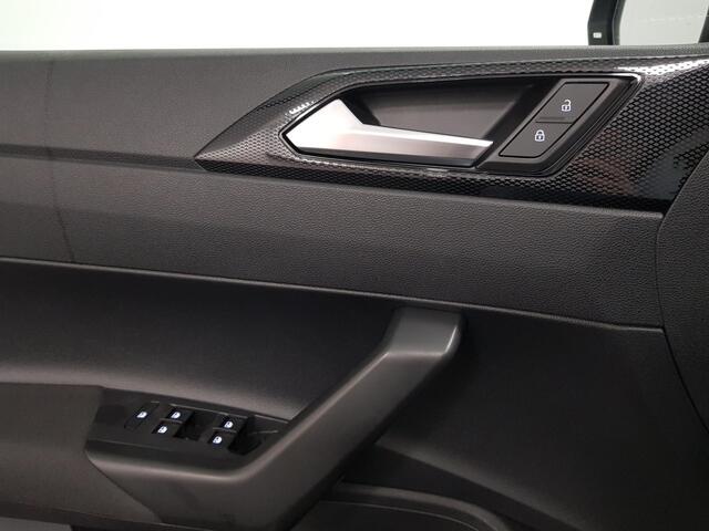 Volkswagen POLO 1.0 TSI Life DSG | Navigatie | Digitale Cockpit | Airco | Parkeer sensoren V+A | LED | Lichtmetalen Velgen