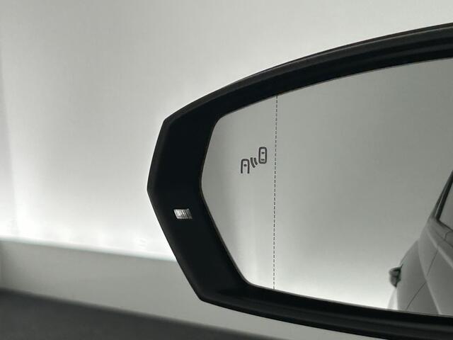 Volkswagen POLO 1.0 TSI 95pk DSG R-Line Business Camera Led Stoelverwarming Virtual Cockpit Navigatie