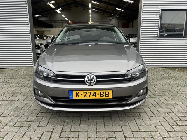 Volkswagen POLO 1.0 TSI Comfortline / Car-Play