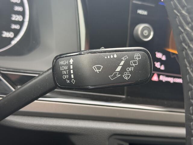 Volkswagen POLO 1.0 TSI Comfortline Lichtmetaal ! Navigatie !